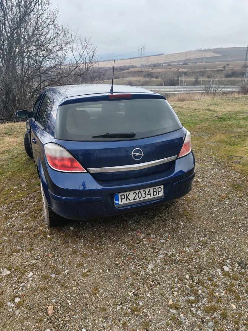 Opel Astra, снимка 2 - Автомобили и джипове - 53342901