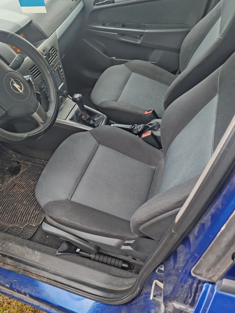 Opel Astra, снимка 10 - Автомобили и джипове - 53342901