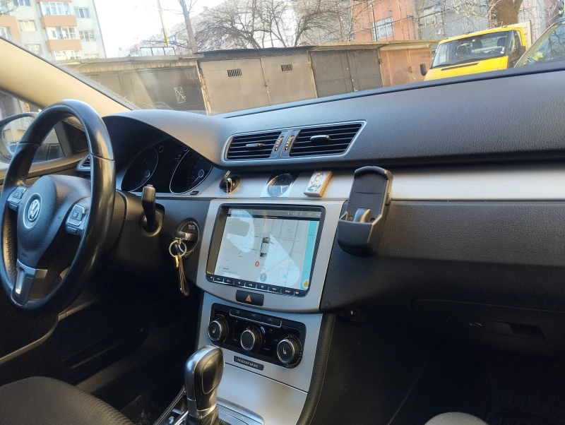 VW Passat, снимка 10 - Автомобили и джипове - 53403028