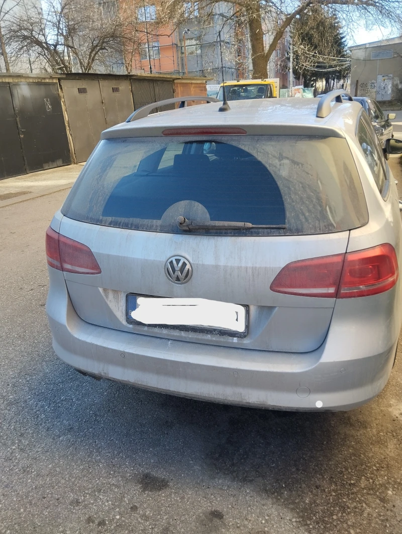 VW Passat, снимка 11 - Автомобили и джипове - 53403028