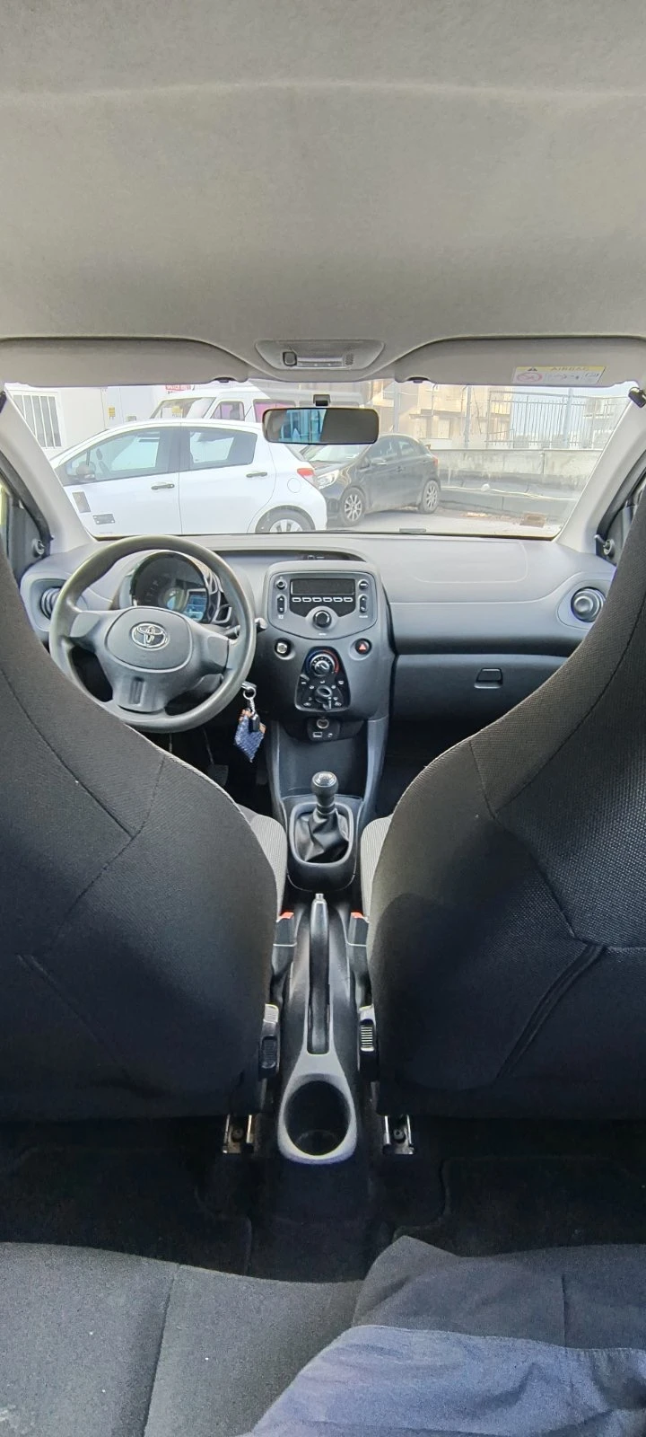 Toyota Aygo, снимка 7 - Автомобили и джипове - 48319488