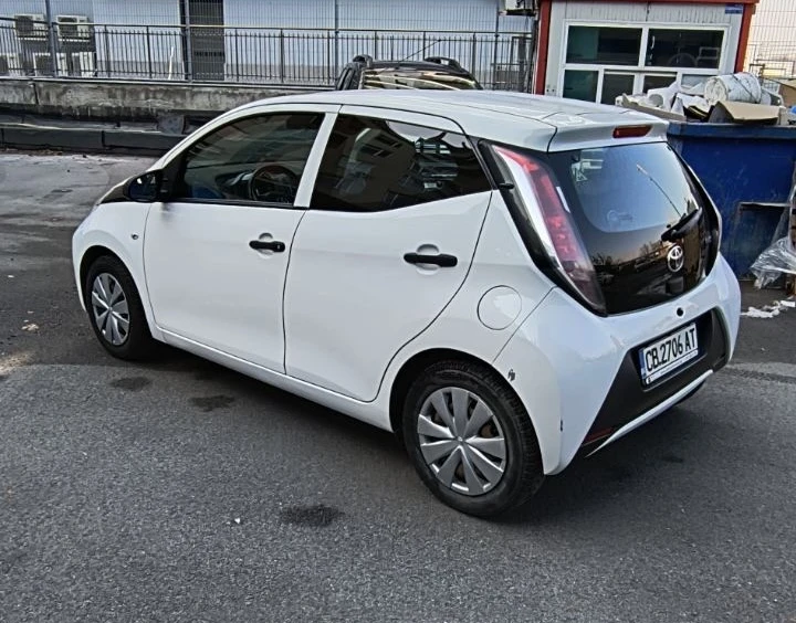 Toyota Aygo, снимка 2 - Автомобили и джипове - 48319488