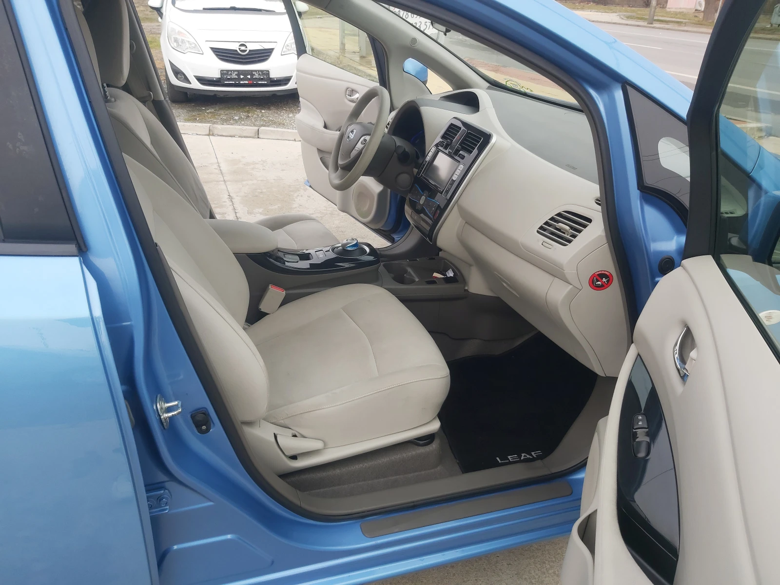 Nissan Leaf  Navi-Keyless-Kamera | Mobile.bg   17