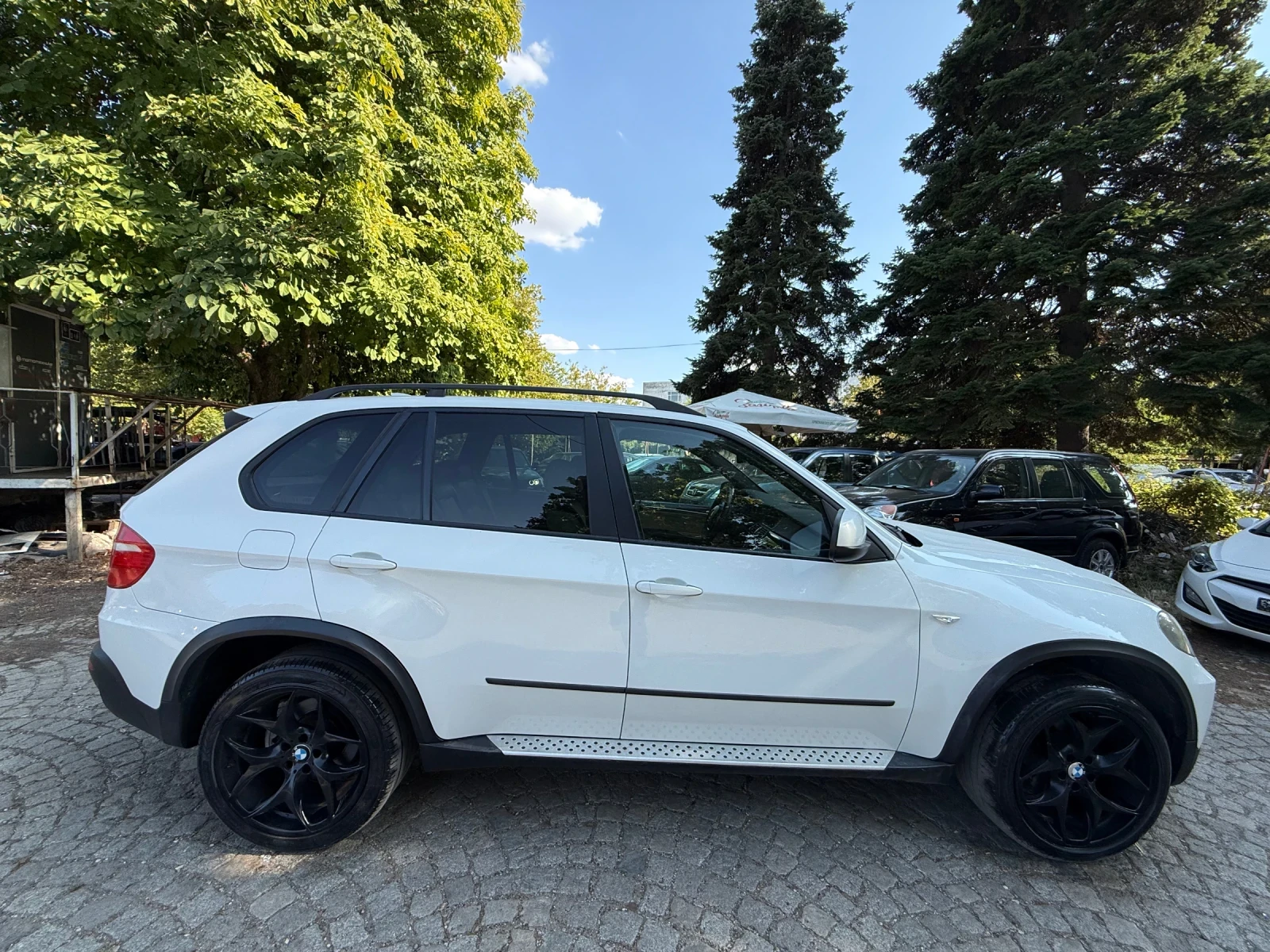 BMW X5 7места* Панорама* 3.0D* xDrive* Indivisual - изображение 3