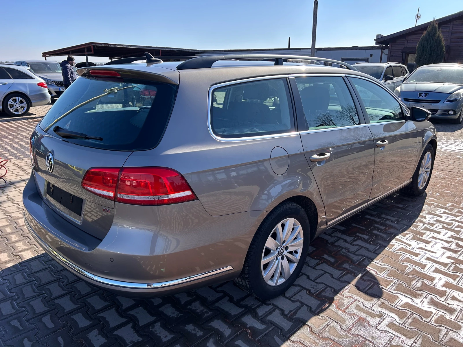 VW Passat 1.8TSI NAVI EURO 5 - изображение 6