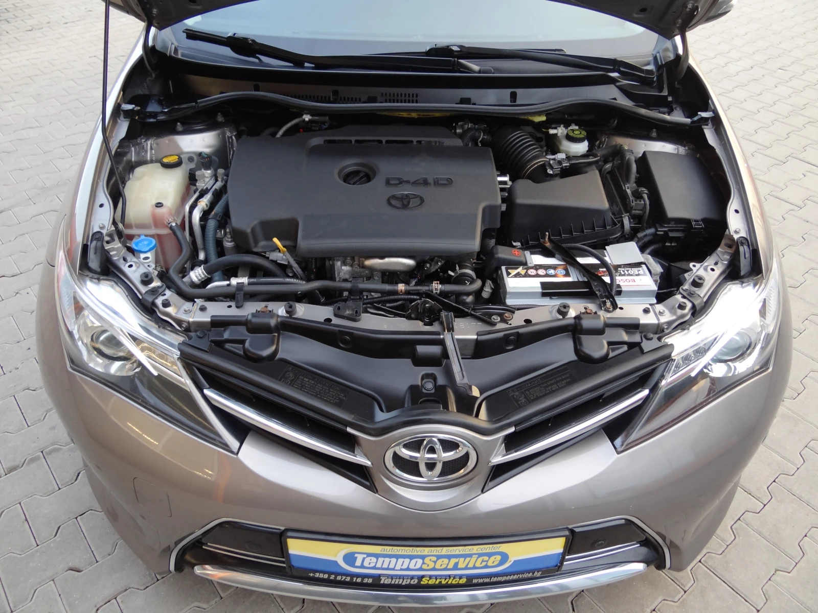 Toyota Auris 2.0d4d - 125k.c. /Koja/Camera/Keyless/Euro-5/ | Mobile.bg   16