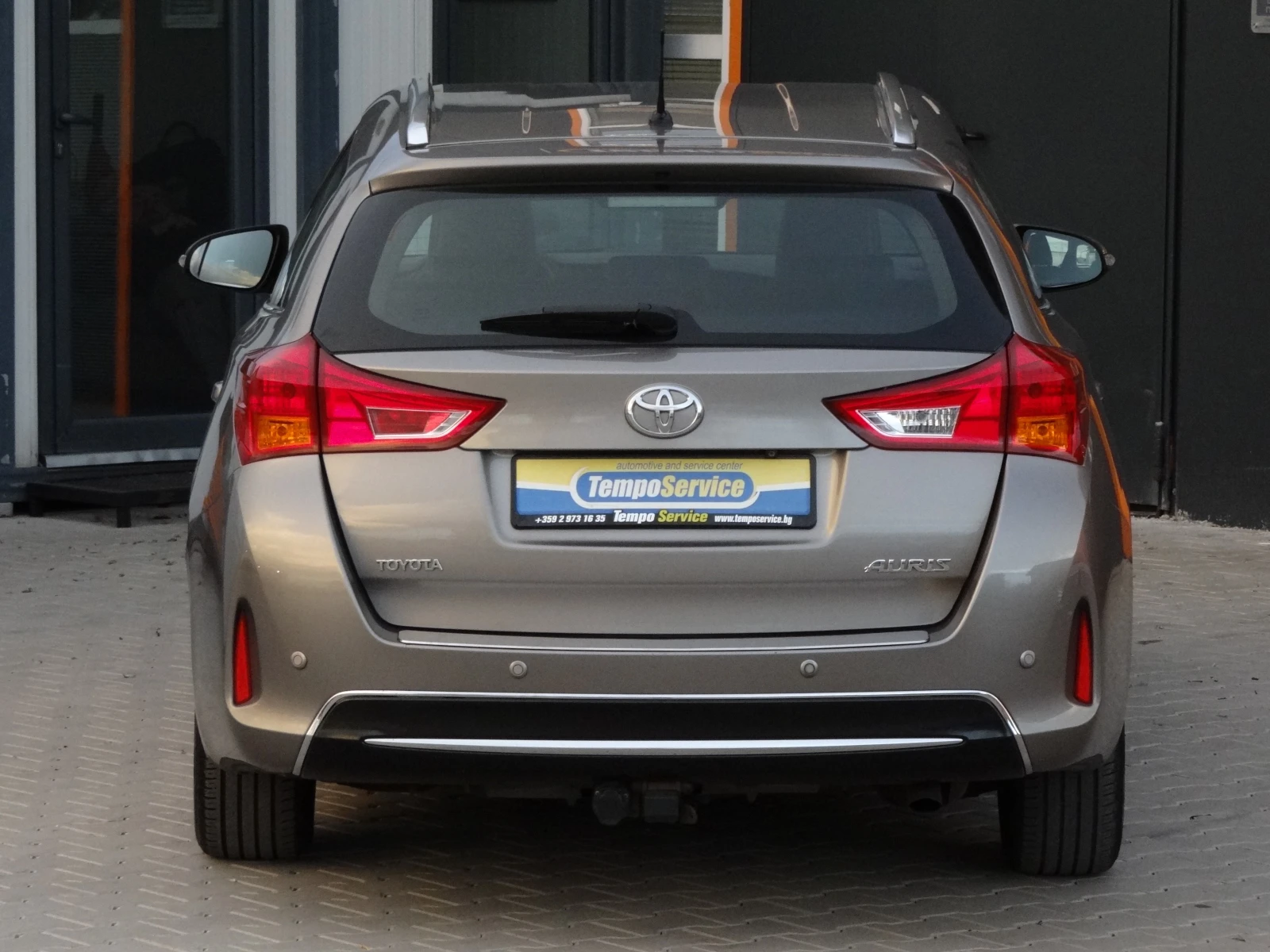 Toyota Auris 2.0d4d - 125k.c. /Koja/Camera/Keyless/Euro-5/ | Mobile.bg   4