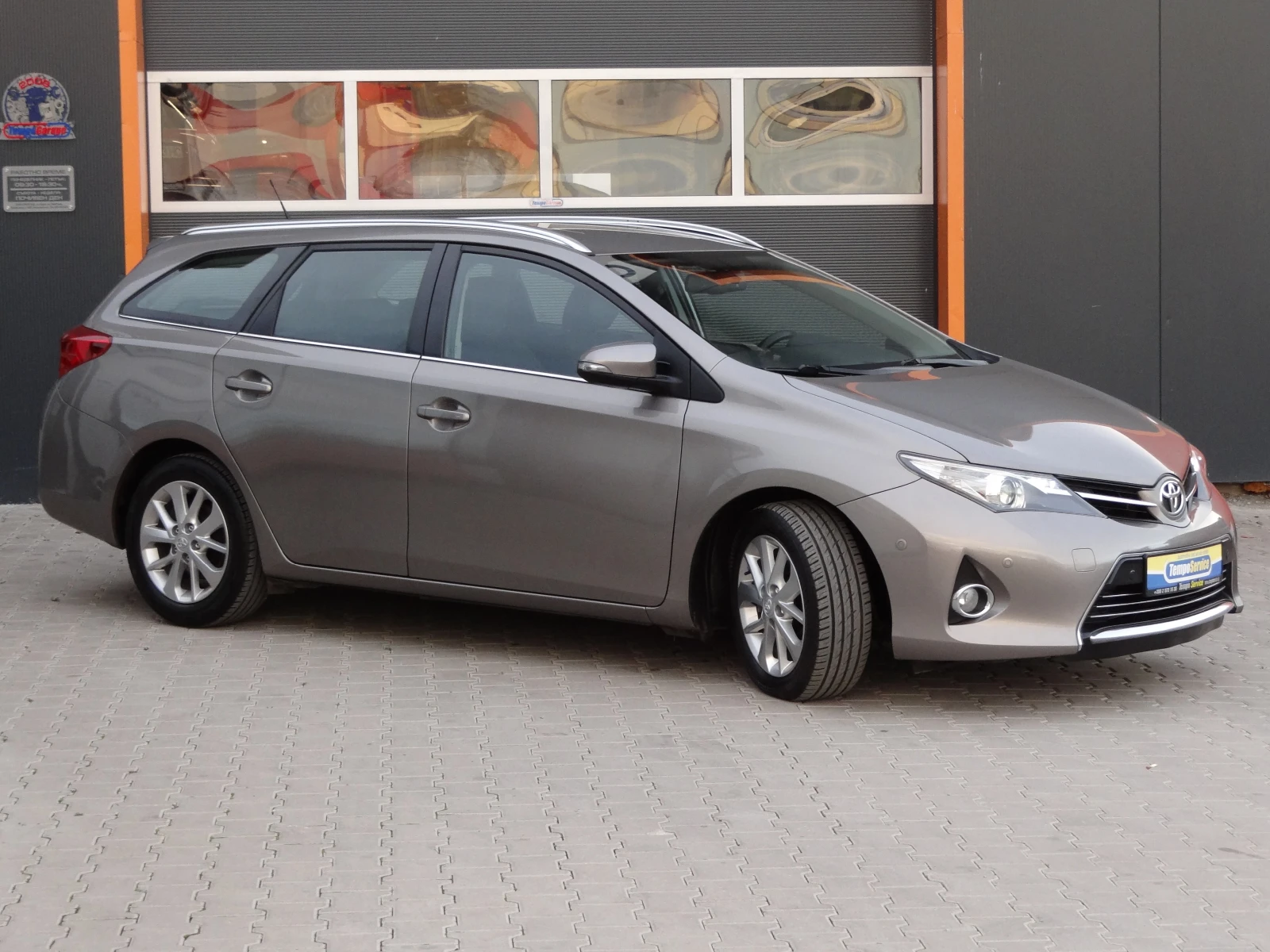 Toyota Auris 2.0d4d - 125k.c. /Koja/Camera/Keyless/Euro-5/ | Mobile.bg   6