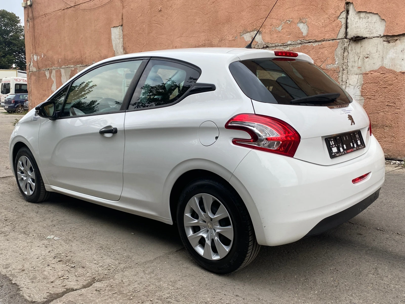 Peugeot 208  - изображение 3