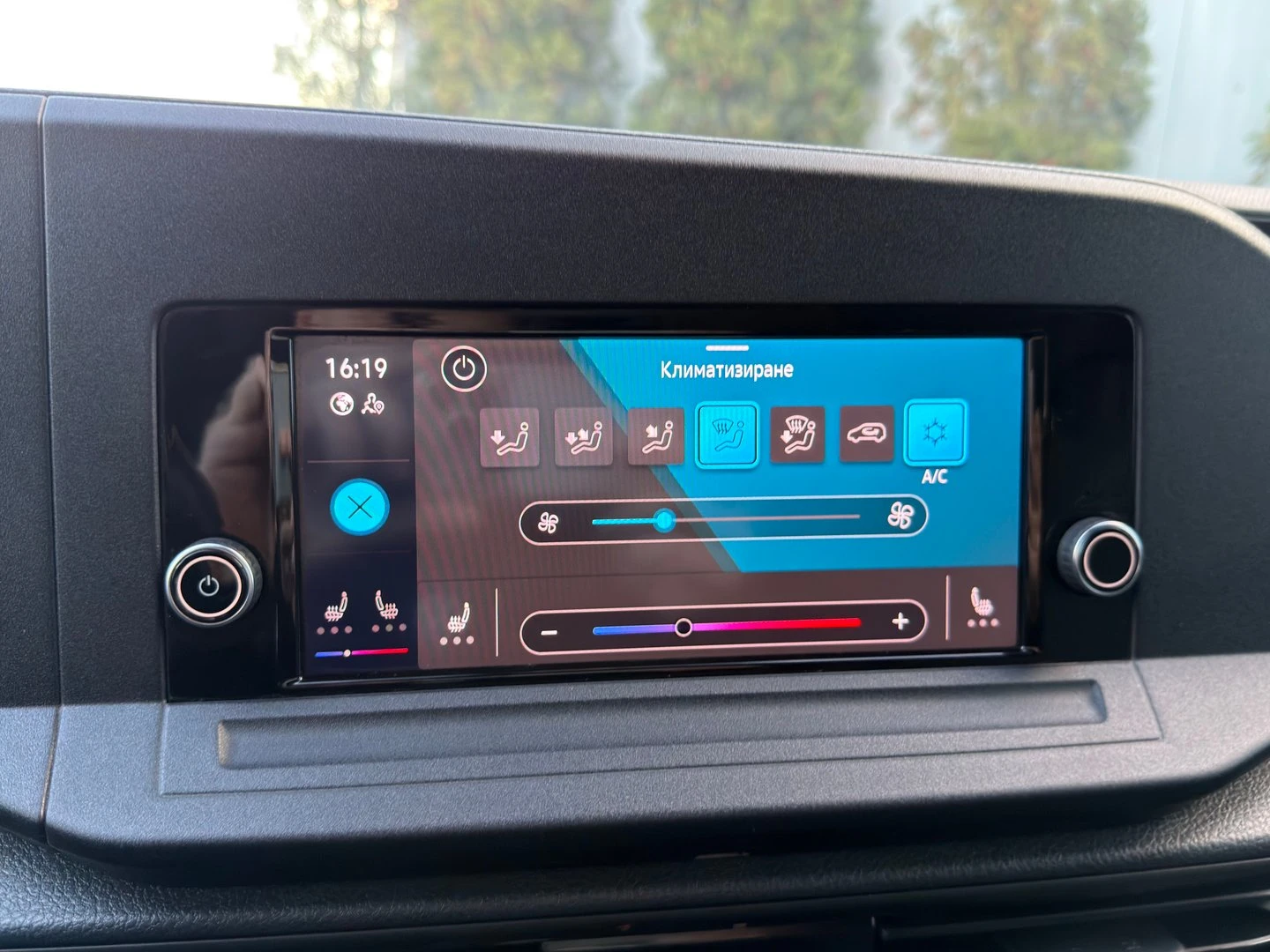 VW Caddy Cargo Maxi 3.7 m3 TSI - изображение 8