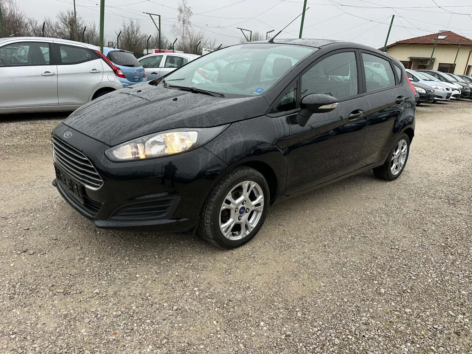 Ford Fiesta 1.6 TDCI, снимка 2 - Автомобили и джипове - 53467977