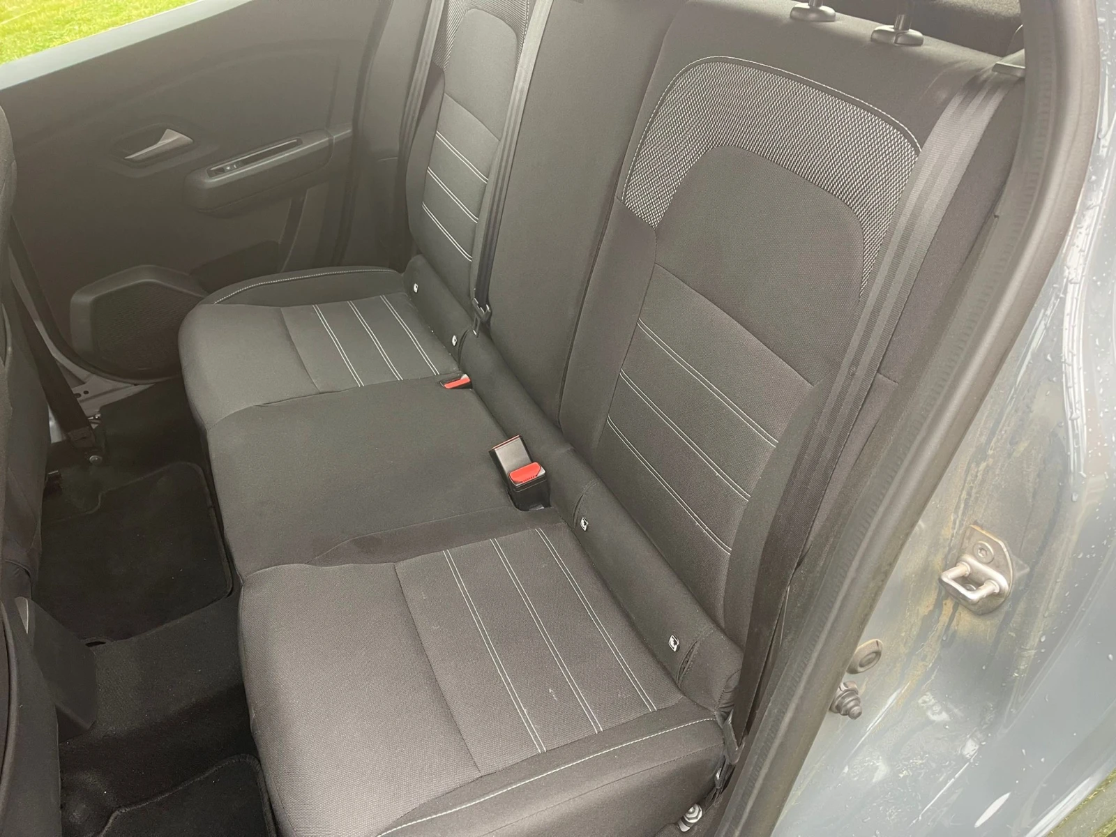 Dacia Sandero 1.0, снимка 13 - Автомобили и джипове - 53906621