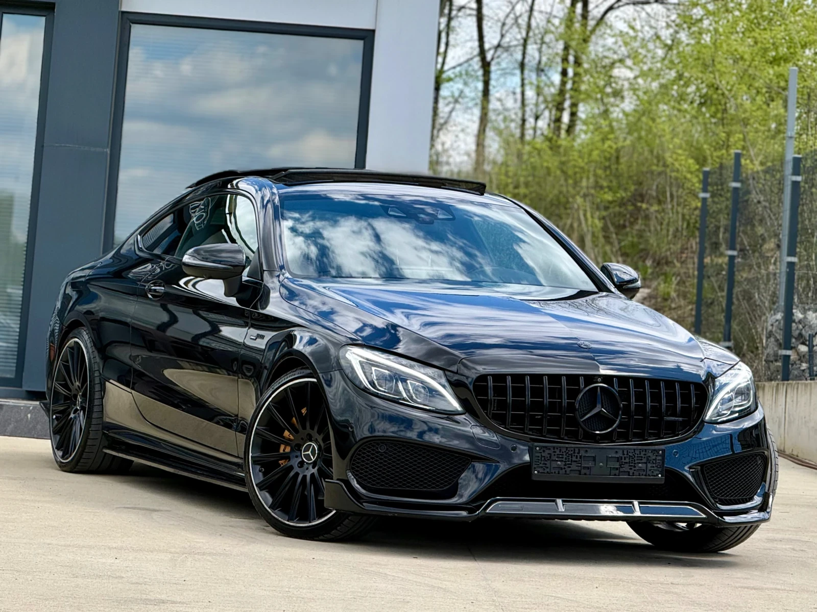 Mercedes-Benz C 250 6.3 AMG / �������� / DISTRONIC + / ������� / FULL | Mobile.bg � ����������� 1