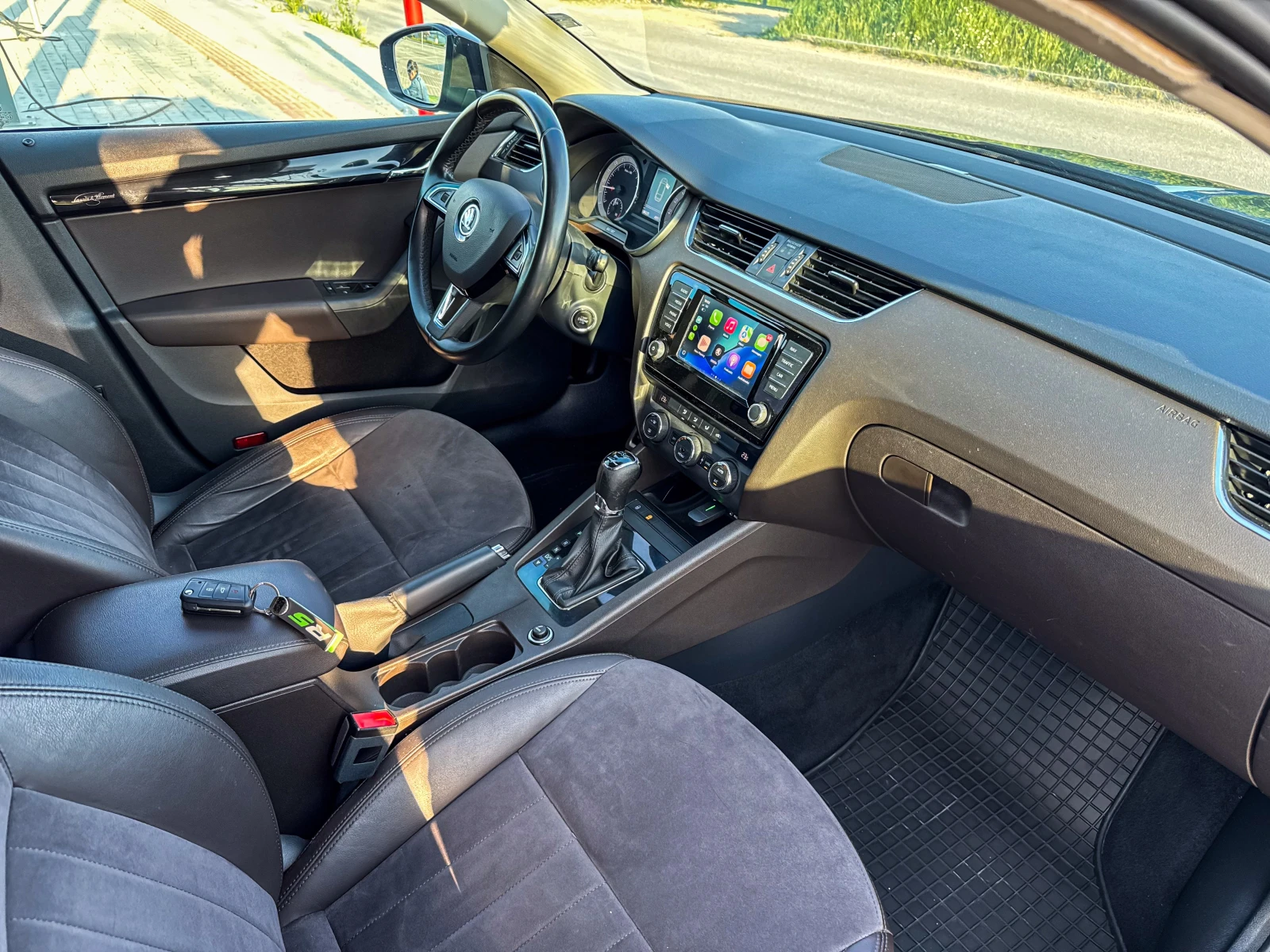 Skoda Octavia, снимка 17 - Автомобили и джипове - 54351484