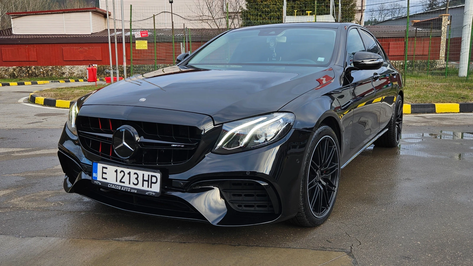 Mercedes-Benz E 350 AMG OPTIC/BURMASTER/9G/FULL LED