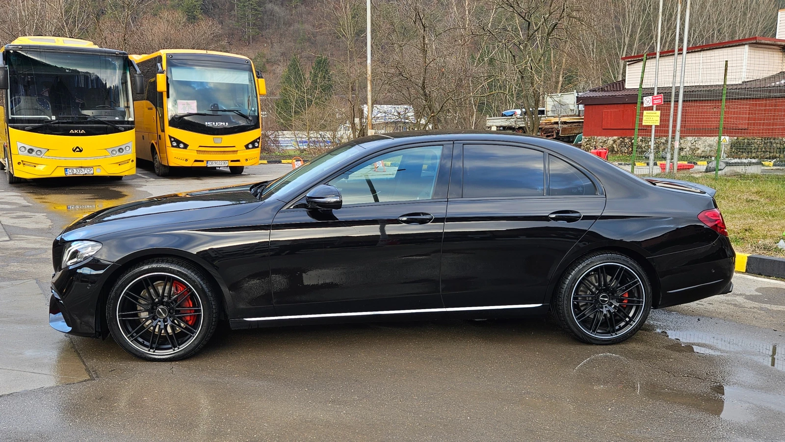 Mercedes-Benz E 350 AMG OPTIC/BURMASTER/9G/FULL LED, снимка 3 - Автомобили и джипове - 54441953