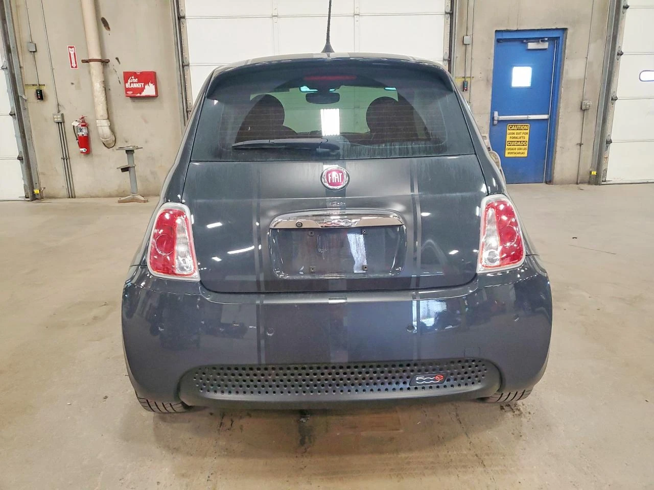 Fiat 500 Electric, снимка 6 - Автомобили и джипове - 54519191