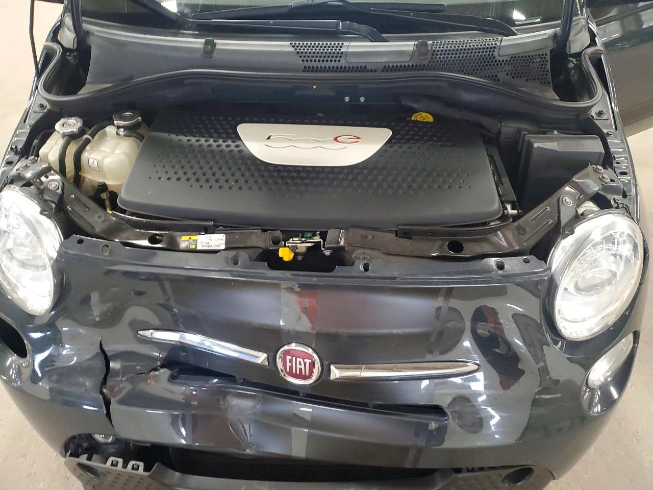 Fiat 500 Electric, снимка 12 - Автомобили и джипове - 54519191