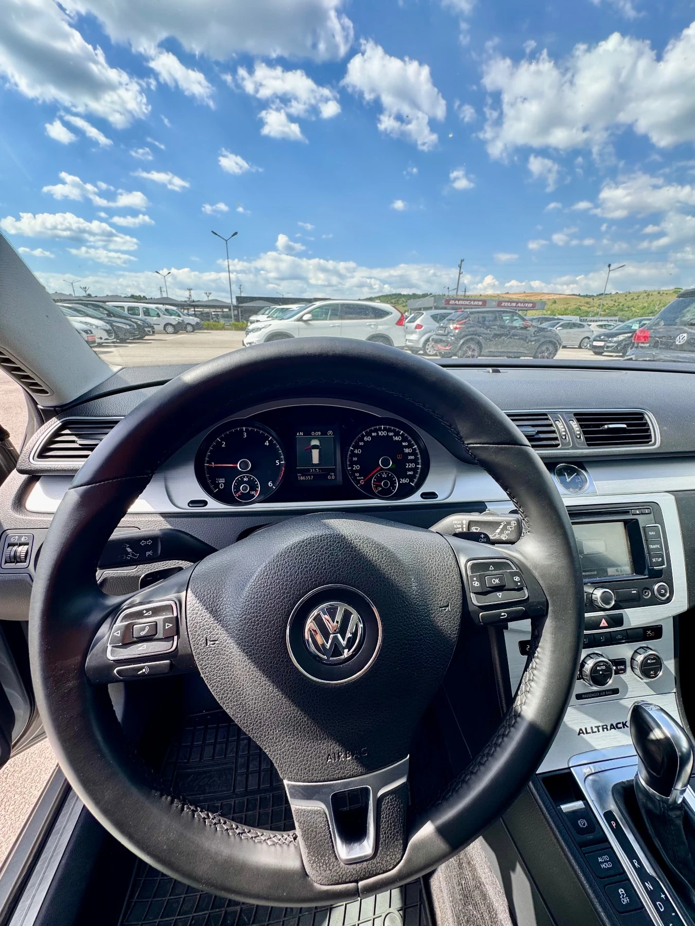 VW Alltrack, снимка 13 - Автомобили и джипове - 54683301