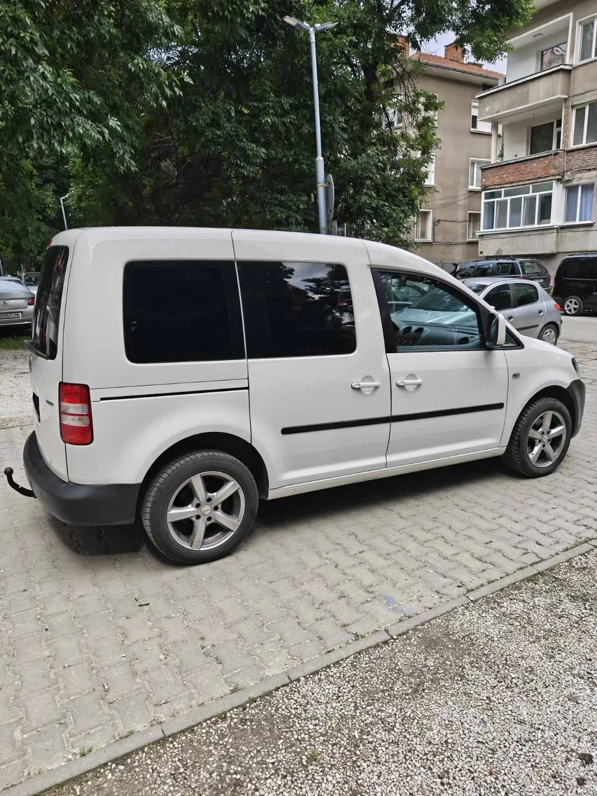VW Caddy 2.0 фабричен метан Ecofuel , снимка 6 - Автомобили и джипове - 54705091