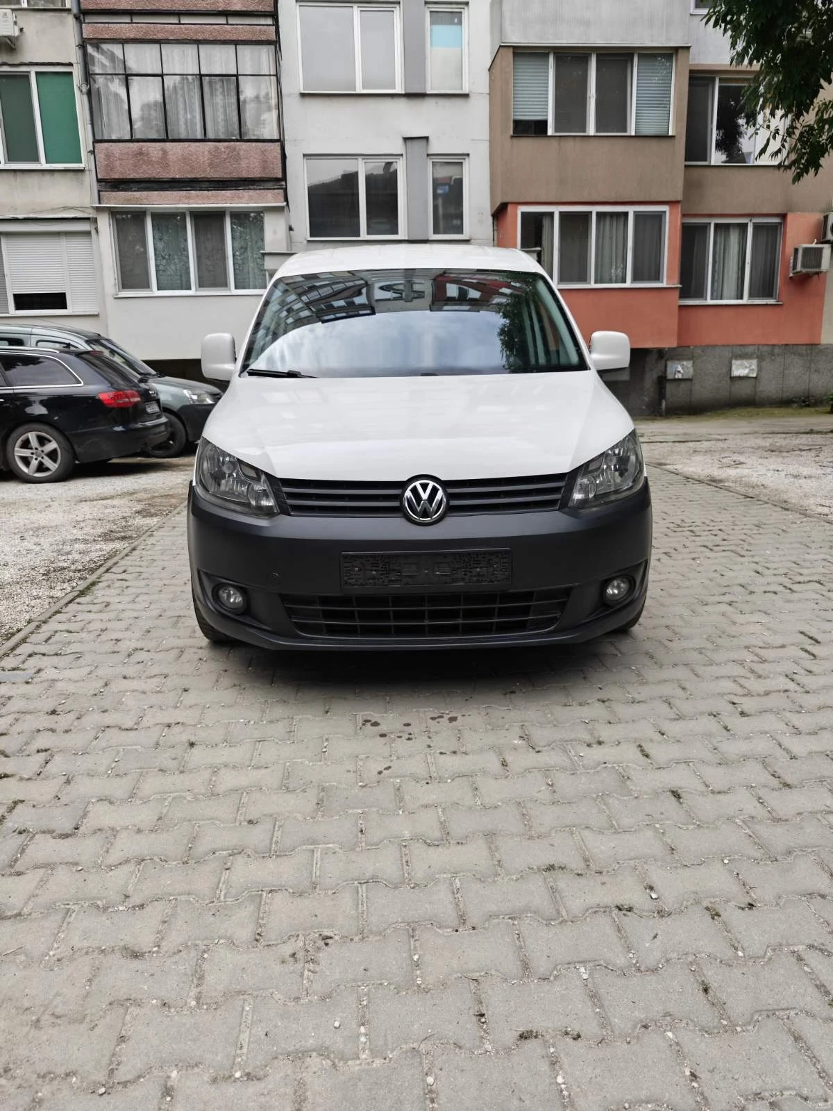 VW Caddy 2.0 фабричен метан Ecofuel , снимка 3 - Автомобили и джипове - 54705091