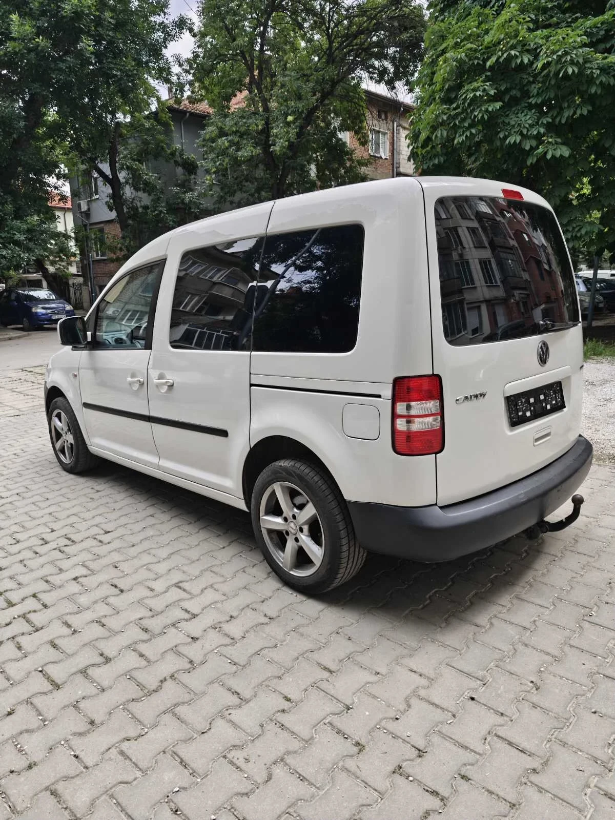 VW Caddy 2.0 фабричен метан Ecofuel , снимка 7 - Автомобили и джипове - 54705091