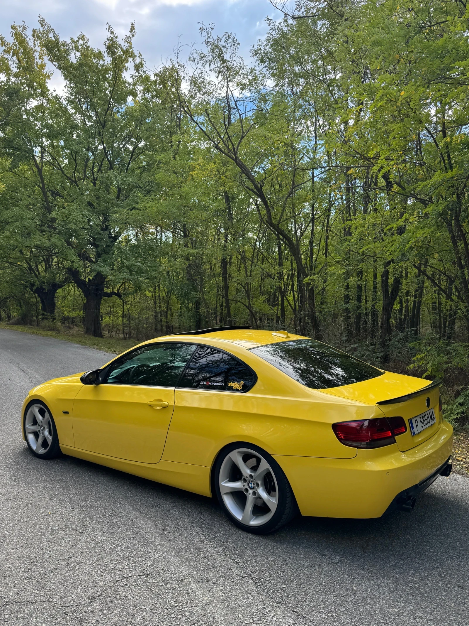 BMW 330 Абсолютно всички екстри за модела FULL, снимка 3 - Автомобили и джипове - 54760929
