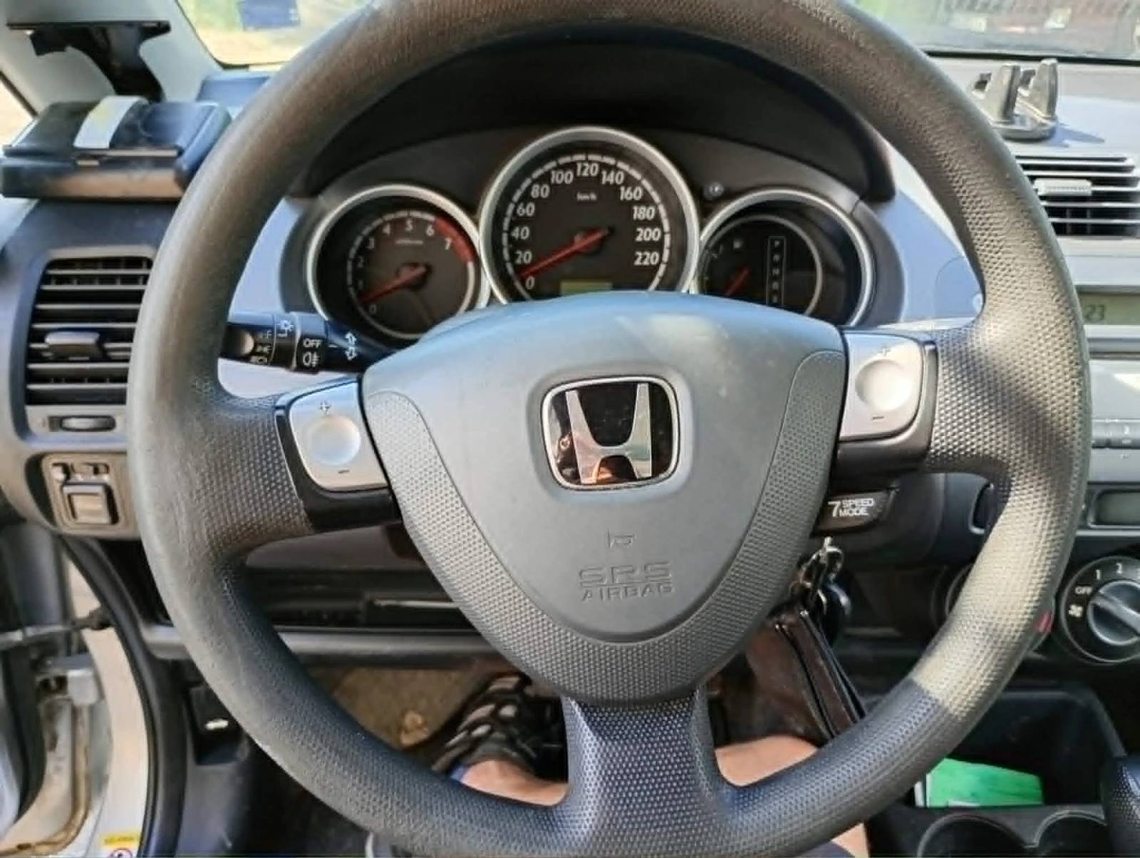 Honda Jazz, снимка 8 - Автомобили и джипове - 54877956