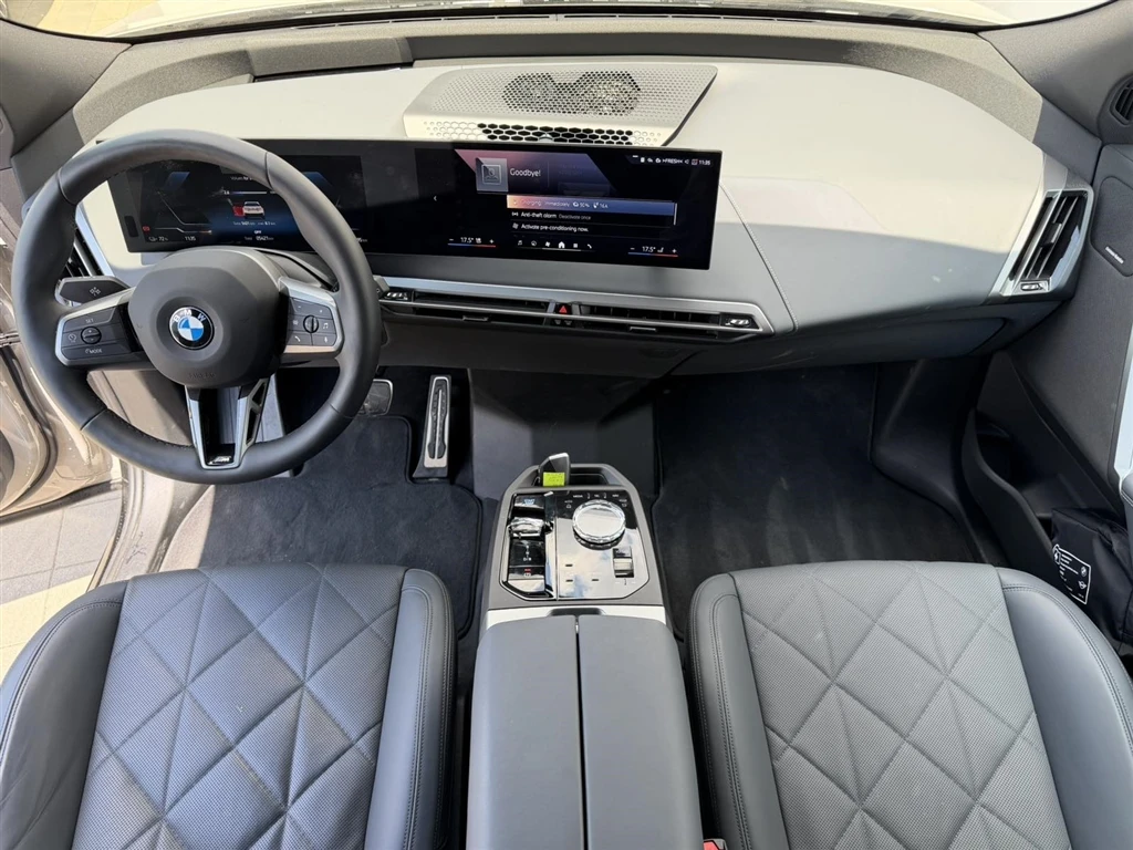 BMW iX xDrive45, снимка 7 - Автомобили и джипове - 55216932