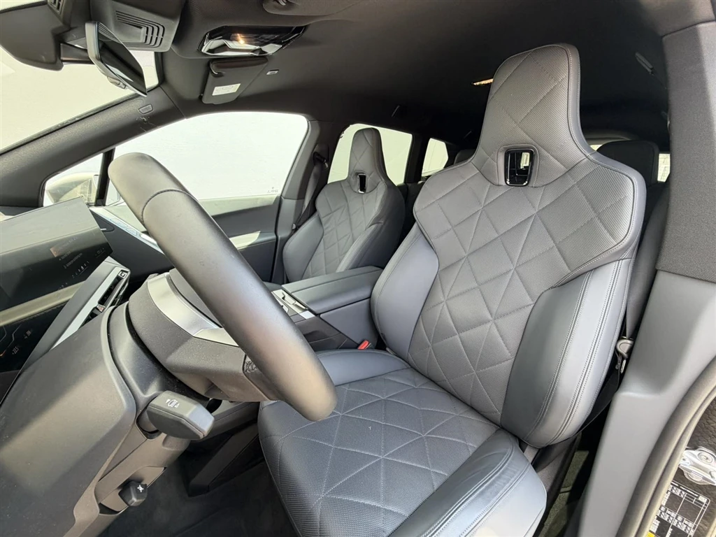 BMW iX xDrive45, снимка 9 - Автомобили и джипове - 55216932