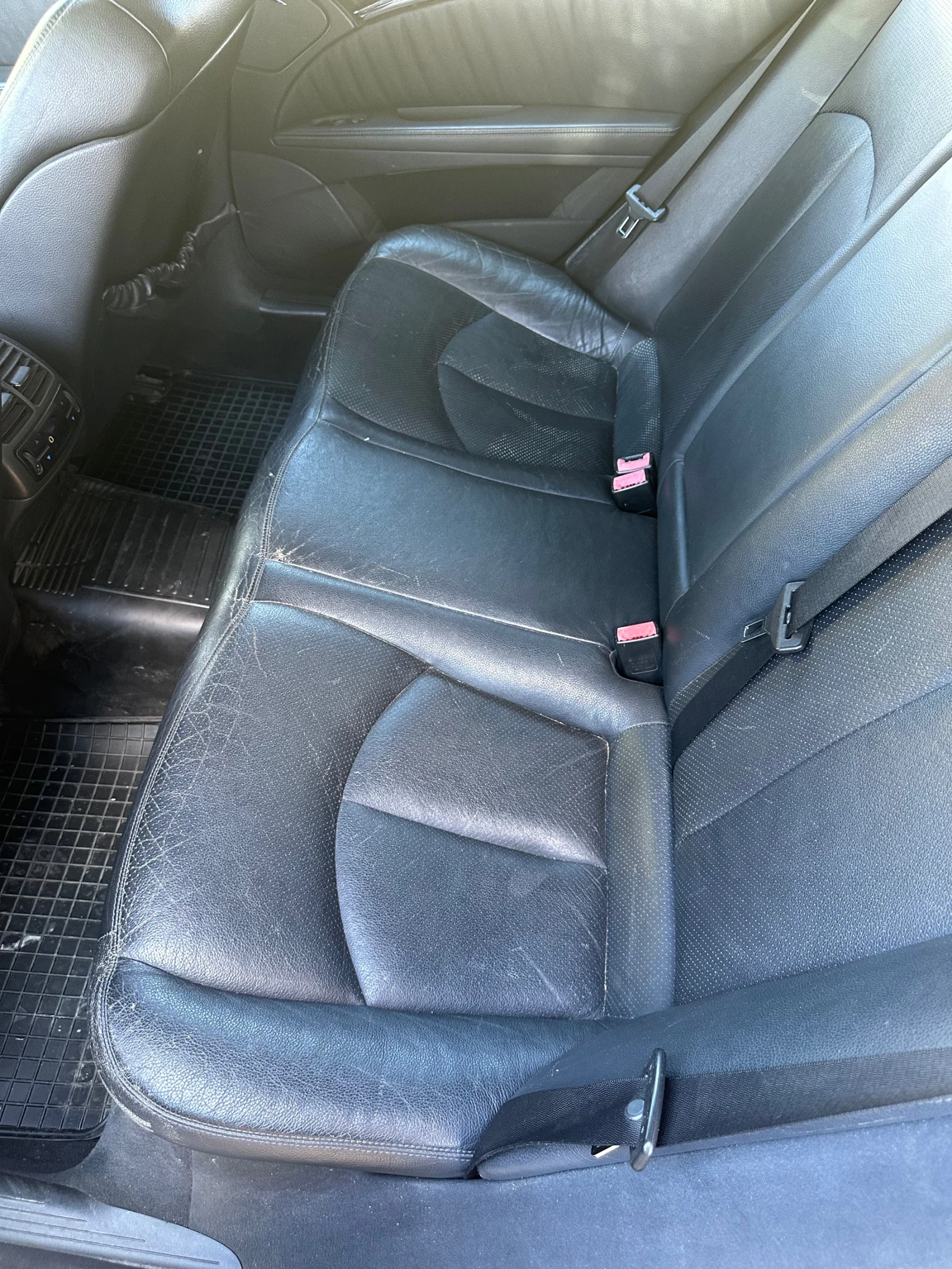 Mercedes-Benz E 280, снимка 10 - Автомобили и джипове - 55551797