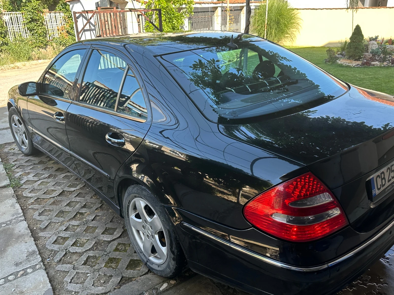 Mercedes-Benz E 280, снимка 5 - Автомобили и джипове - 55551797