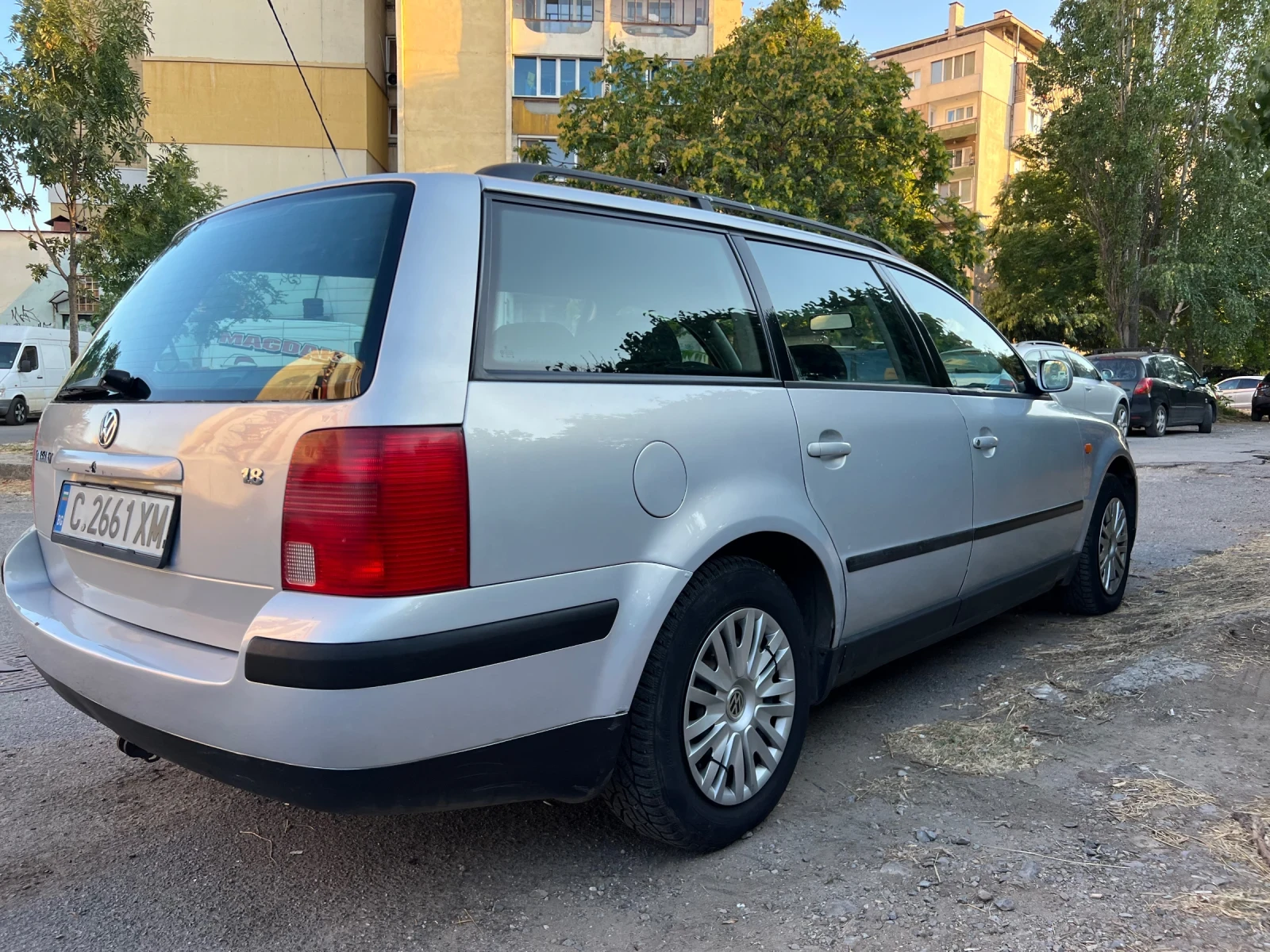 VW Passat B5, снимка 4 - Автомобили и джипове - 55833023