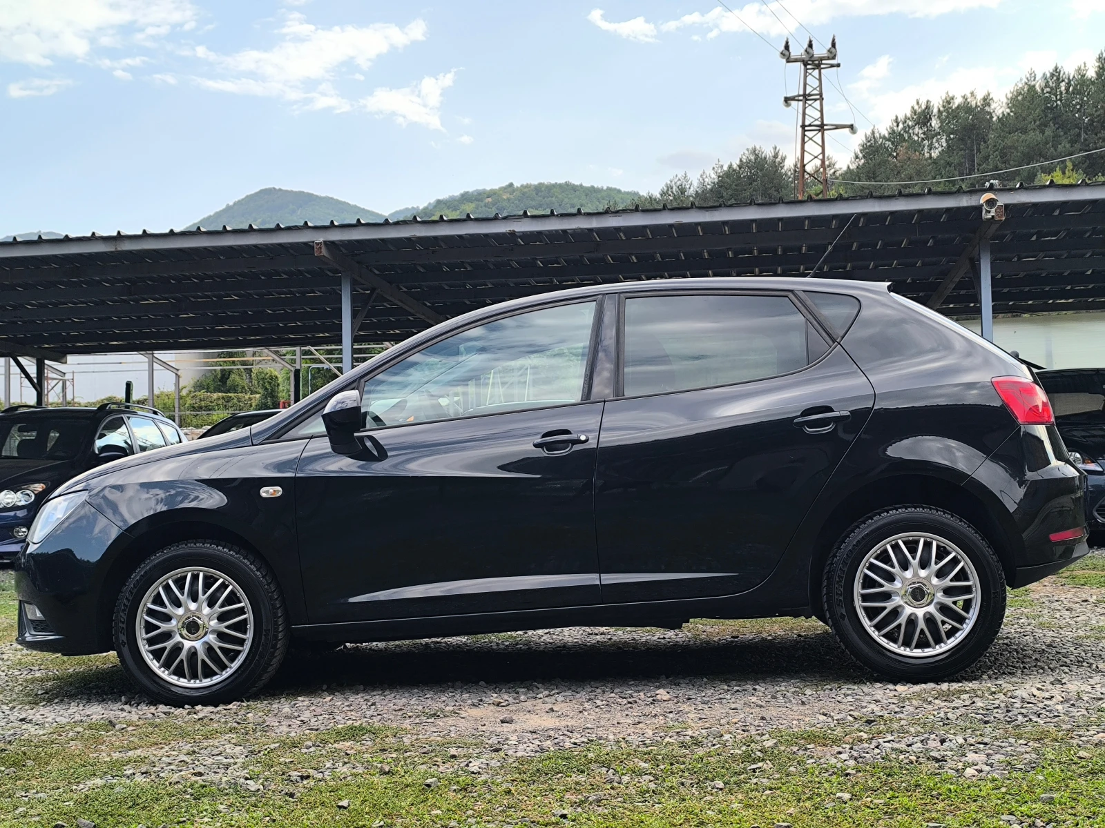 Seat Ibiza FACE LIFT-1.6TDI-90кс-КЛИМАТРОНИК-EURO 5b !!!, снимка 6 - Автомобили и джипове - 55899320
