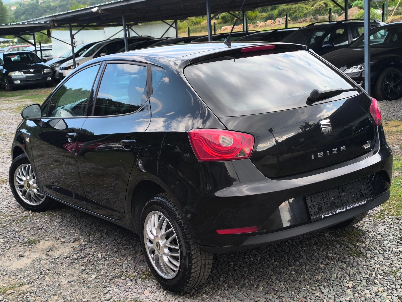 Seat Ibiza FACE LIFT-1.6TDI-90кс-КЛИМАТРОНИК-EURO 5b !!!, снимка 5 - Автомобили и джипове - 55899320