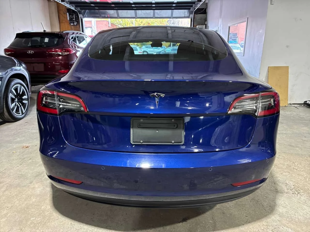 Tesla Model 3  RWD * CARFAX * ��� ������������ ������ | Mobile.bg � ����������� 4