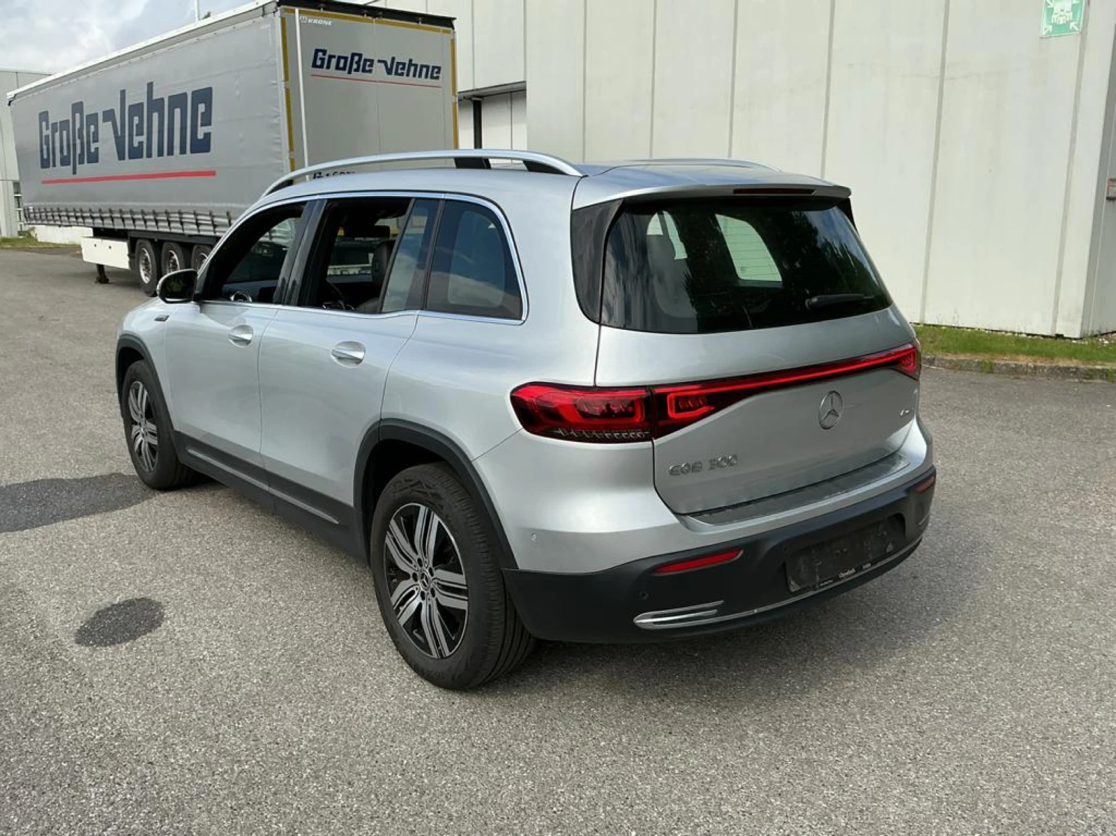 Mercedes-Benz EQB 300 4Matic Progresive Leather LED Navi | Mobile.bg � ����������� 4