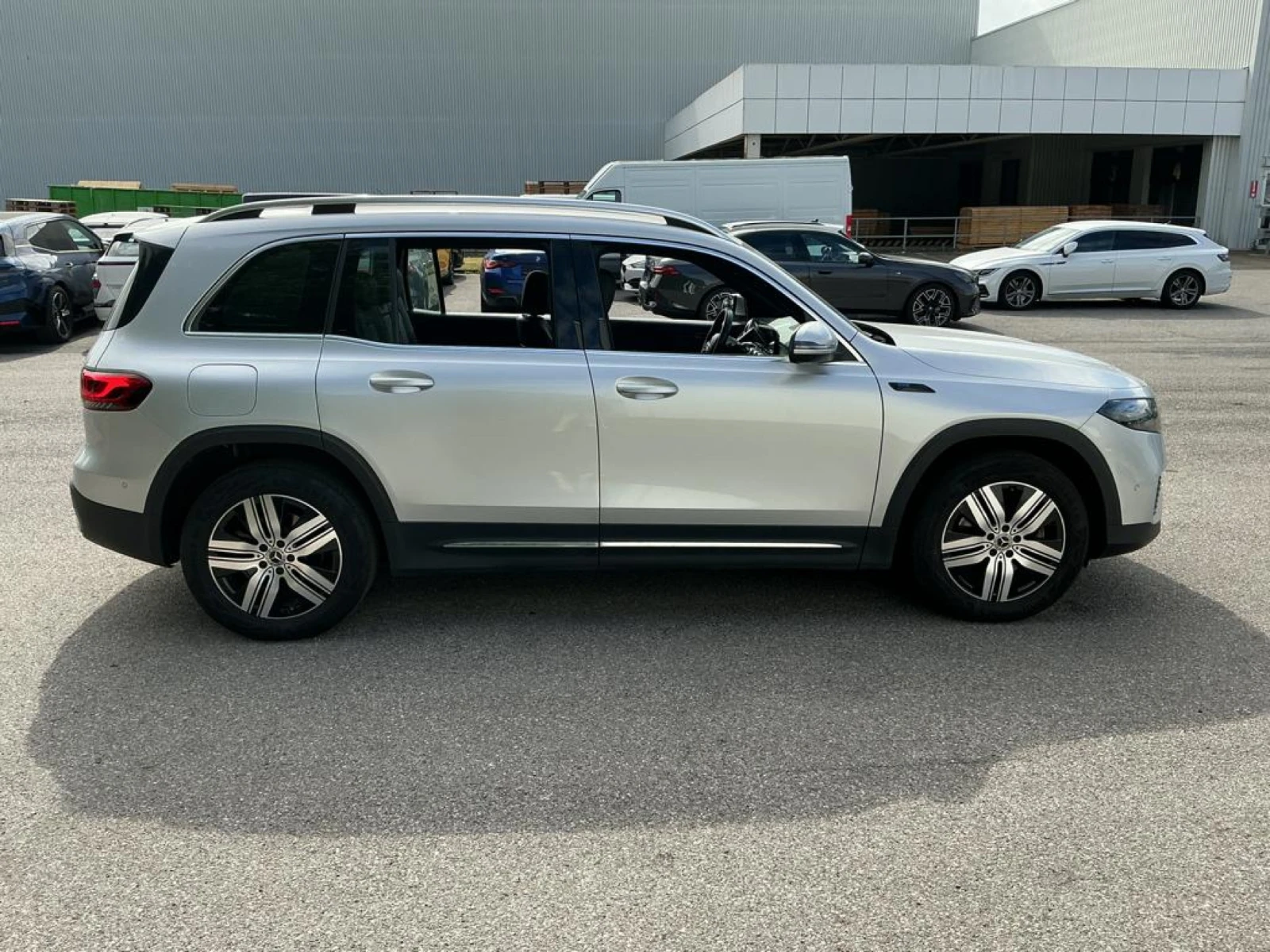 Mercedes-Benz EQB 300 4Matic Progresive Leather LED Navi | Mobile.bg � ����������� 6