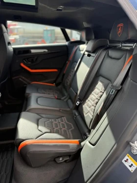 Lamborghini Urus  SE 4.0 V8 Plug-in Hybrid 4WD, снимка 12