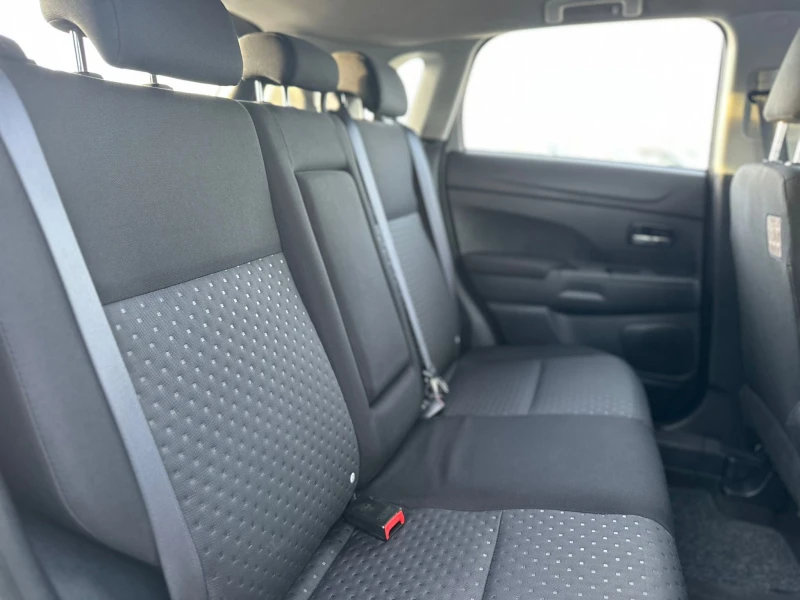 Mitsubishi ASX / 1.8D / 150 HP / EURO 5 / , снимка 11 - Автомобили и джипове - 52737642