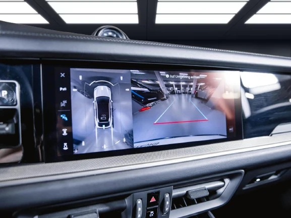 Porsche Cayenne E-Hybrid Coupe = Active Suspension = Гаранция - изображение 10