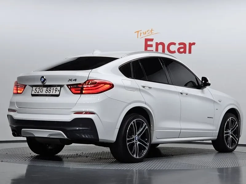 BMW X4 2.0d xDrive - САМО 30% АВАНС, снимка 2 - Автомобили и джипове - 56069945