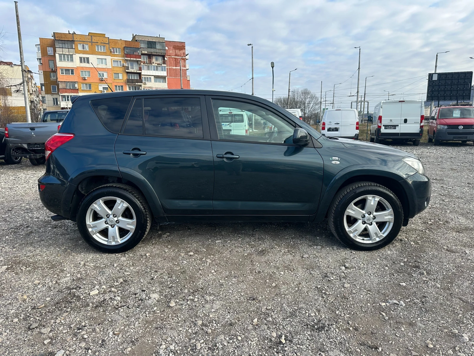 Toyota Rav4 2, 2D KAT 177kc FULLL - изображение 2