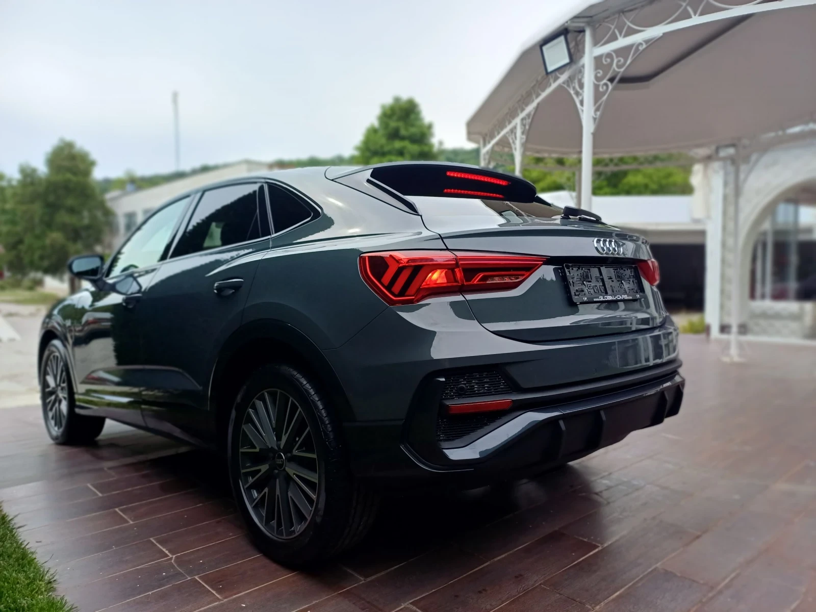 Audi Q3 Sportback S LINE/45TFSI/E-tron/Carbon /Leder/Cam - изображение 4