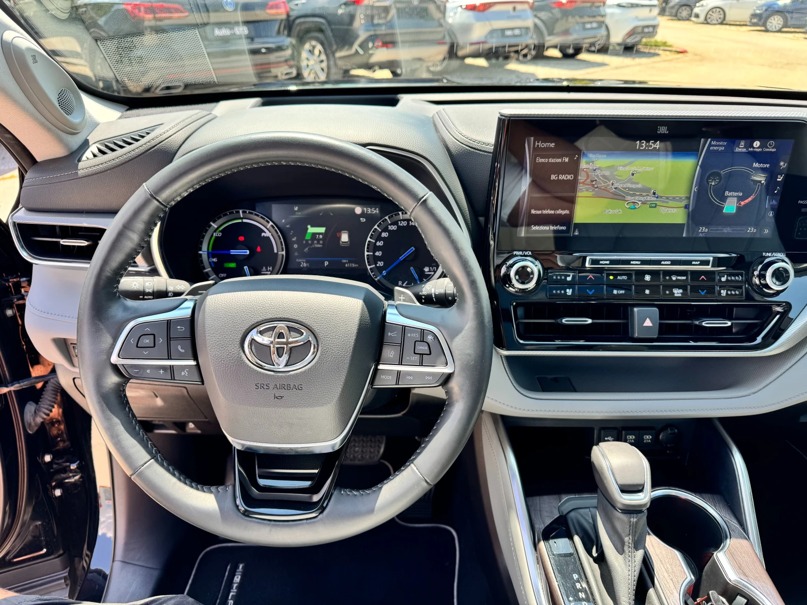 Toyota Highlander 2.5h Европейски 247к.с Luxury FULL Гаранция. - изображение 9