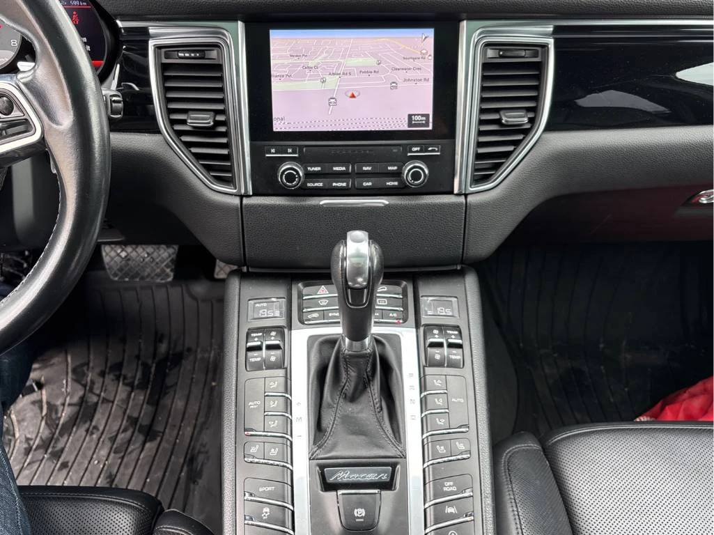 Porsche Macan S * CARFAX* СЛЕДЕНЕ НА ЛЕНТИ, снимка 8 - Автомобили и джипове - 53892594