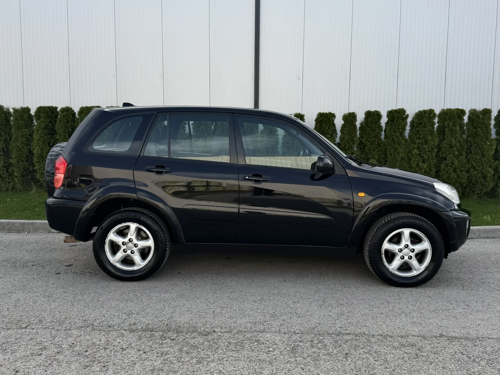 Toyota Rav4  2.0i / 4х4 /ГАЗОВ ИНЖЕКЦИОН / ИТАЛИЯ / КЛИМАТИК  , снимка 8 - Автомобили и джипове - 54205971