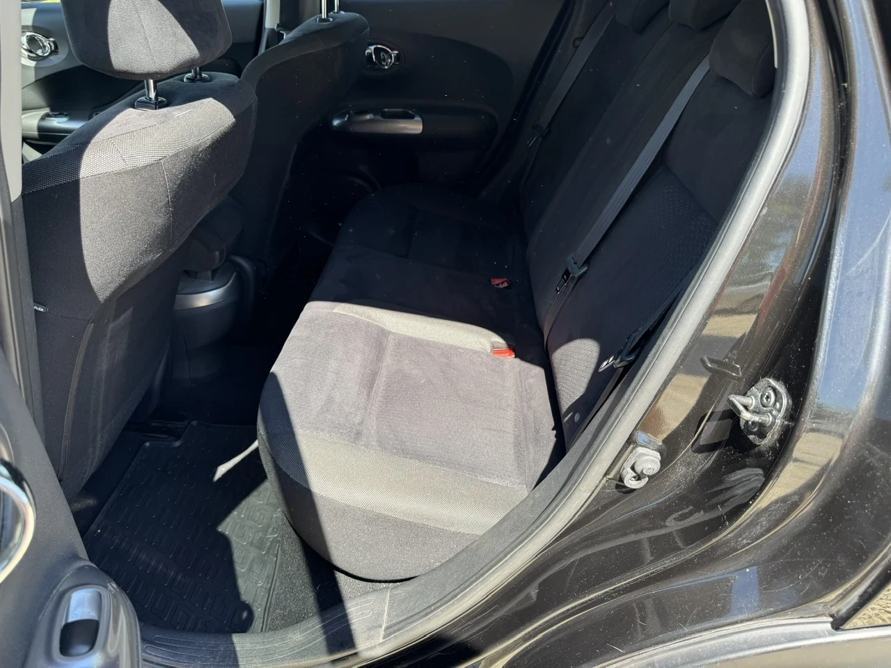 Nissan Juke 1.6i Keyless/Navi/83000км, снимка 10 - Автомобили и джипове - 54441022