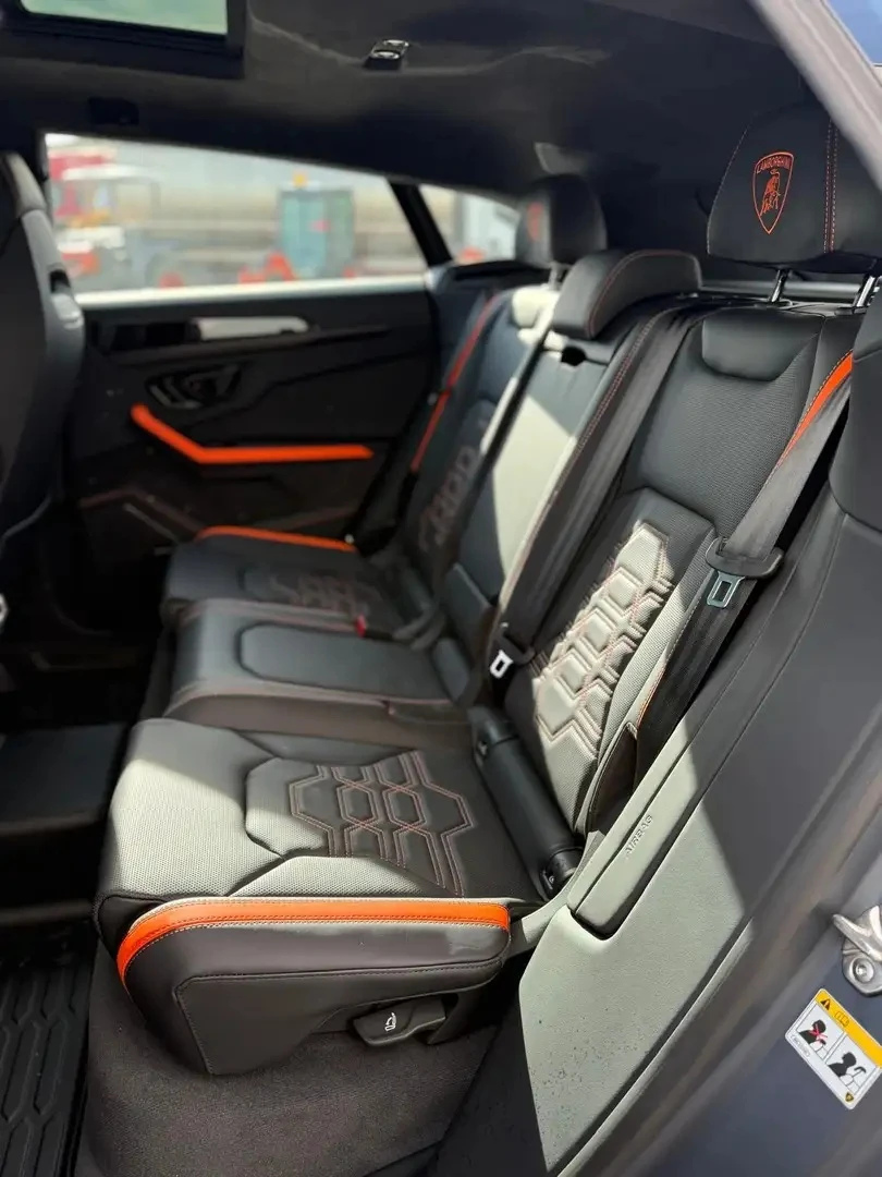 Lamborghini Urus  SE 4.0 V8 Plug-in Hybrid 4WD, снимка 12 - Автомобили и джипове - 54633985