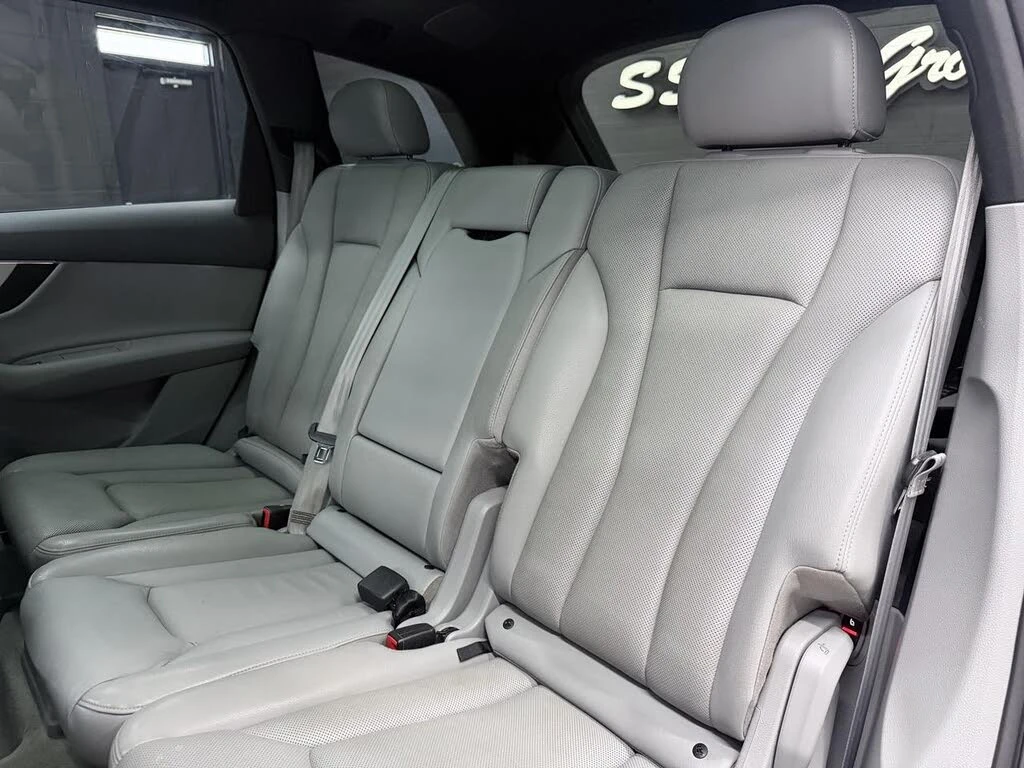 Audi Q7 Technik/S-Line/BOSE/ОБДУХВАНЕ/HUD/360 КАМЕРИ/, снимка 17 - Автомобили и джипове - 56150306